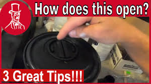 How to Open a Behr Paint Can